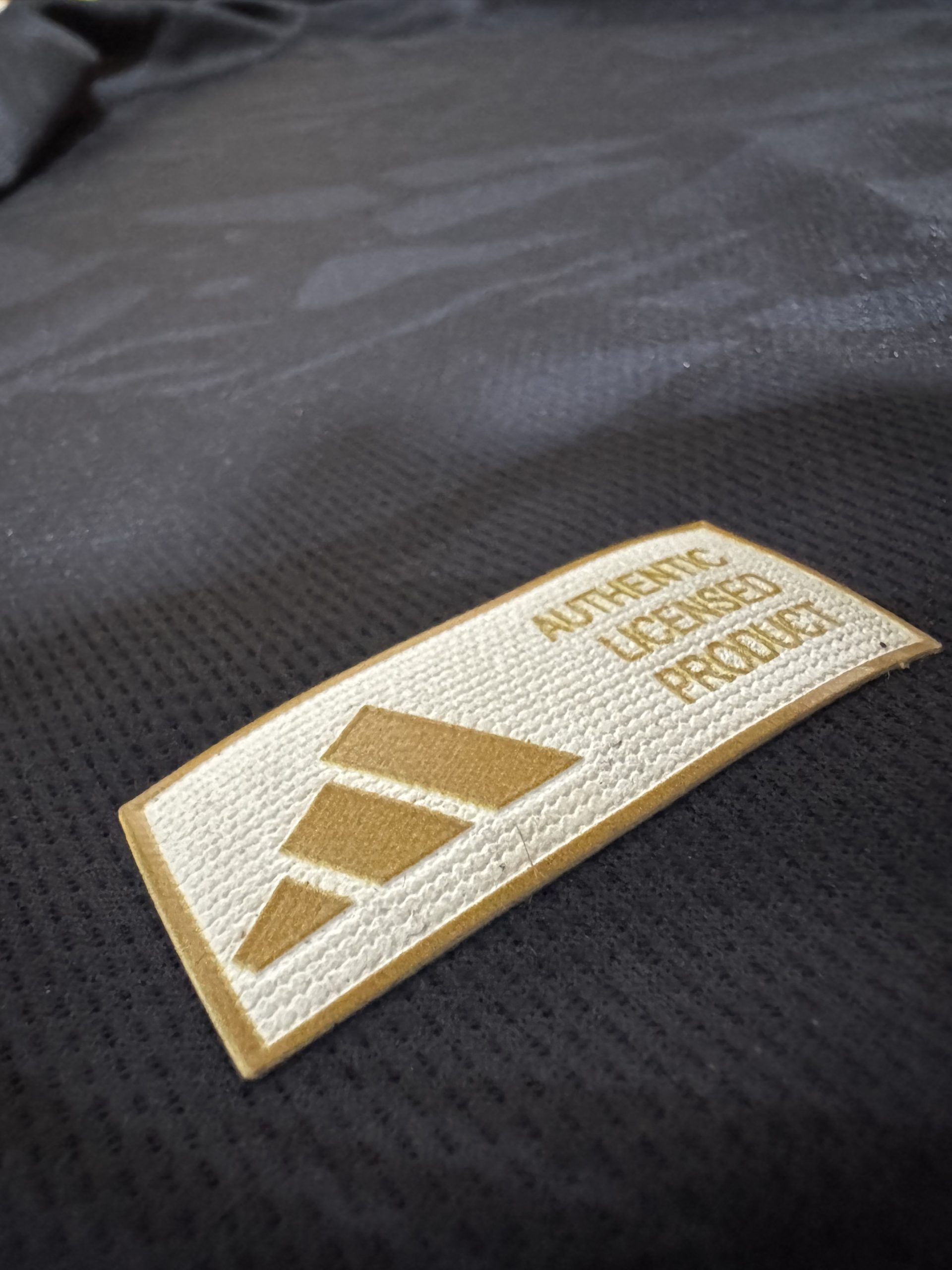 Camiseta Colombia Black Gold – Edición Especial Premium - Imagen 5